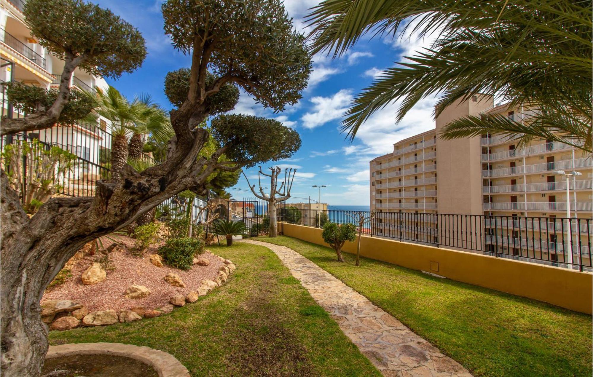 Lovely Apartment In Santa Pola With Kitchenette Exterior foto